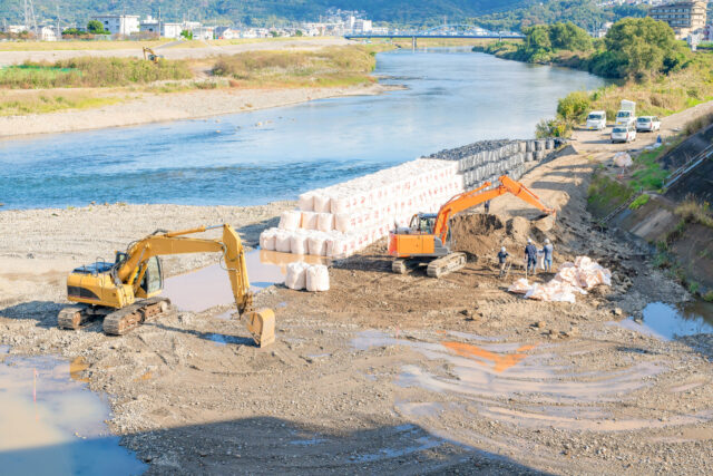 静岡県伊豆の国市狩野川の護岸工事