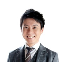 株式会社Shine Grow