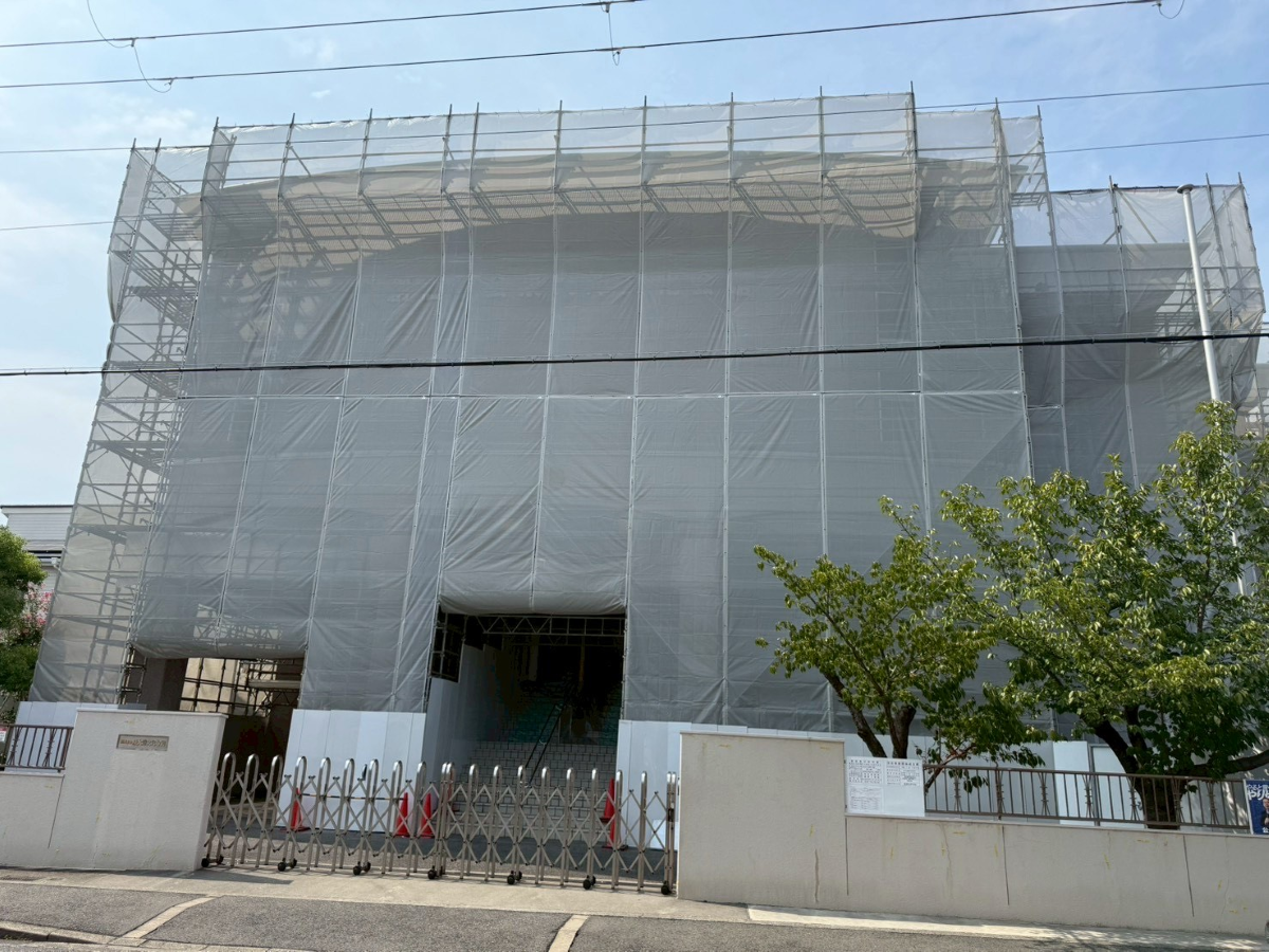 大阪府建物　足場仮設工事