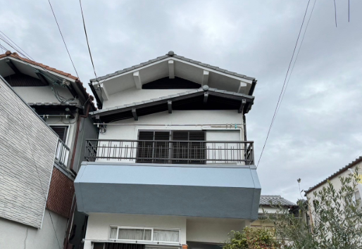 足場架払い工事・屋根漆喰工事・外壁塗装工事・下地補修工事・付帯部塗装工事・防水工