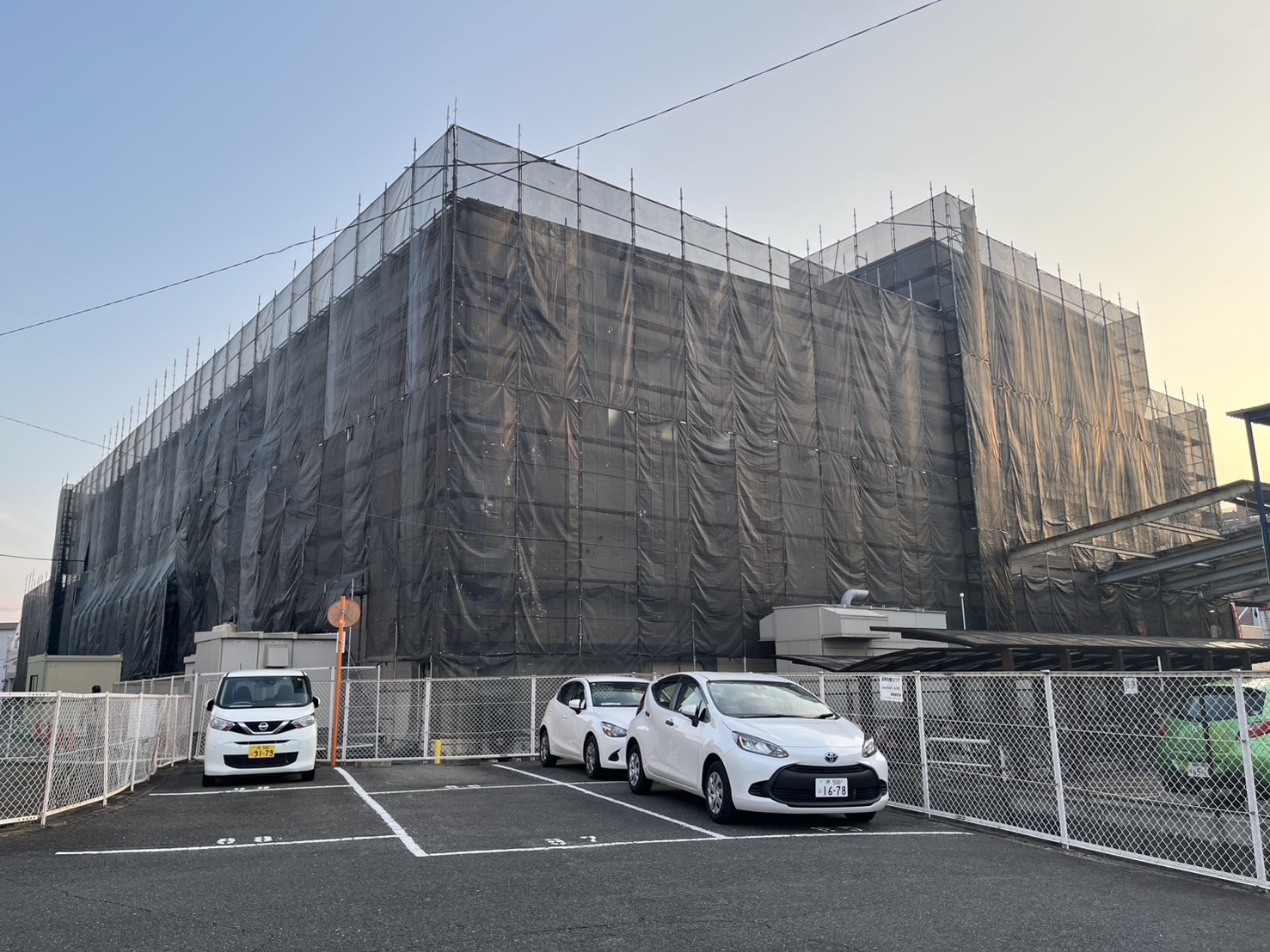 松原市 4階建て倉庫