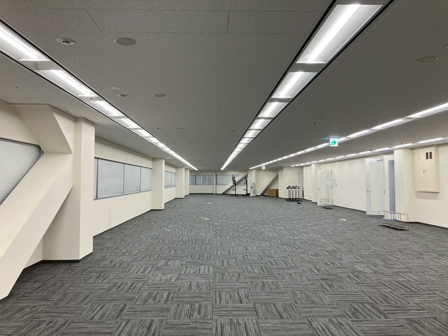 テナント　内装リノベーション工事